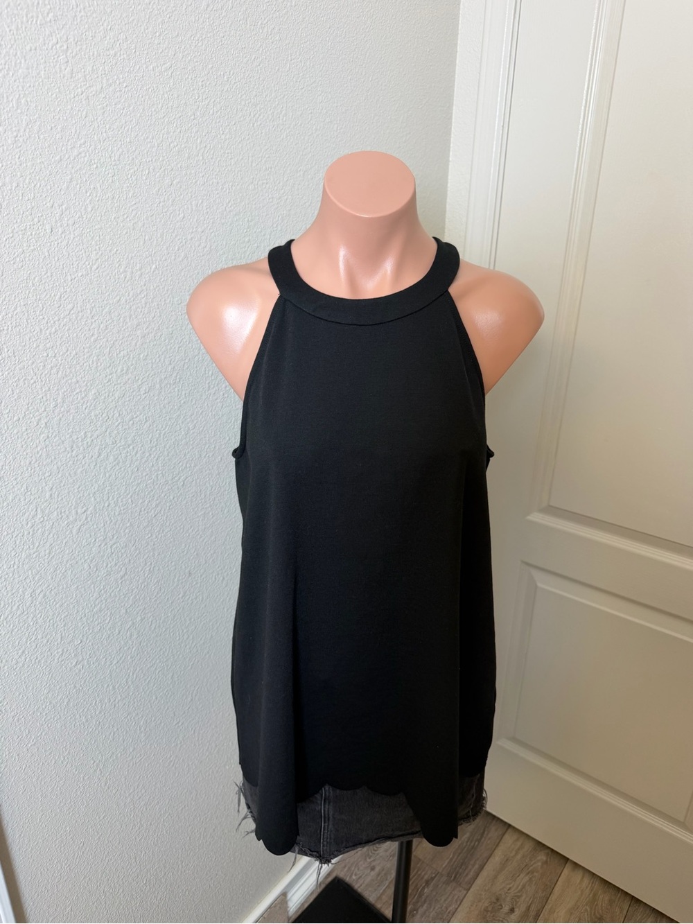 NWT Anthropologie Eri + Ali Classic Black Halter Tank Top Sz L
